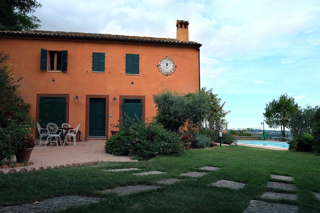Poggio Montali Villa Monte Roberto Luaran gambar
