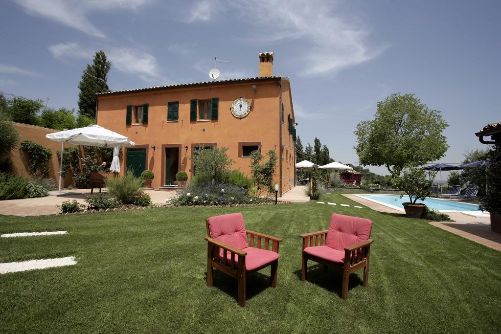 Poggio Montali Villa Monte Roberto Luaran gambar