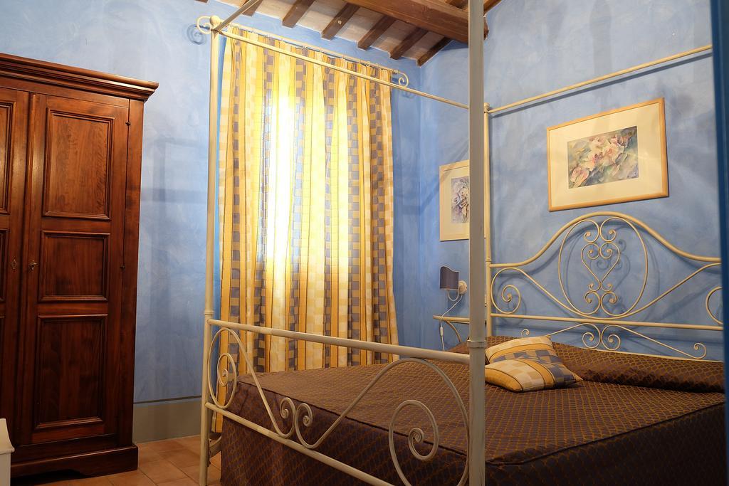Poggio Montali Villa Monte Roberto Luaran gambar