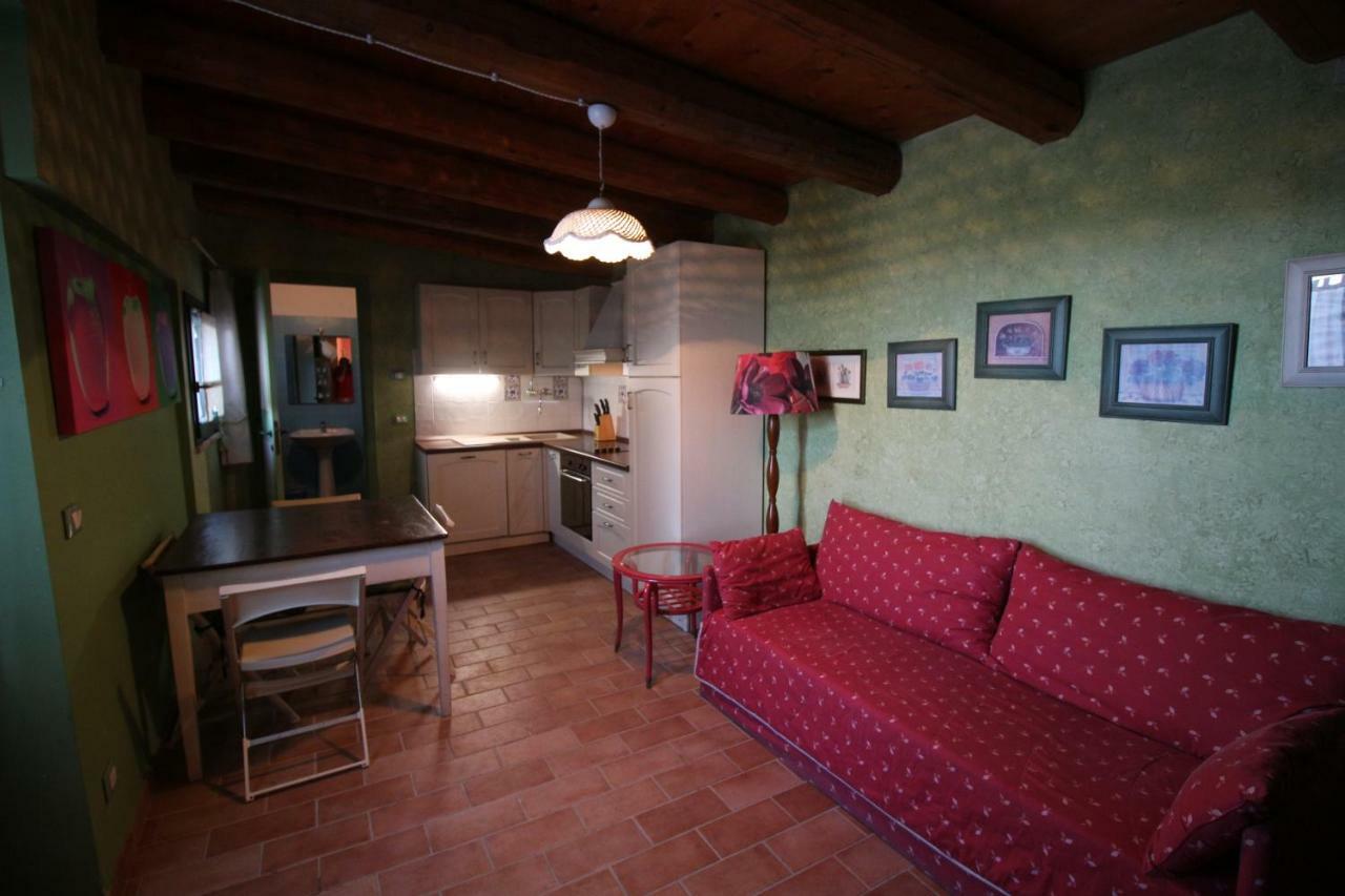 Poggio Montali Villa Monte Roberto Luaran gambar